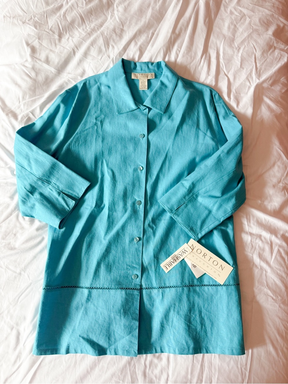 Norton McNaughton Blue Linen Button Down Blouse Size Large